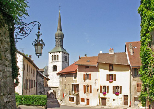 Découvrez le charme et le patrimoine historique remarquable de la Roche-sur-Foron