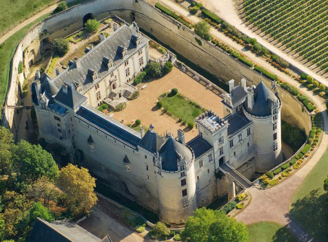 Découvrez l’impressionnant Château de Brézé