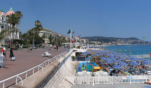 Balade sur la promenade des Anglais à Nice